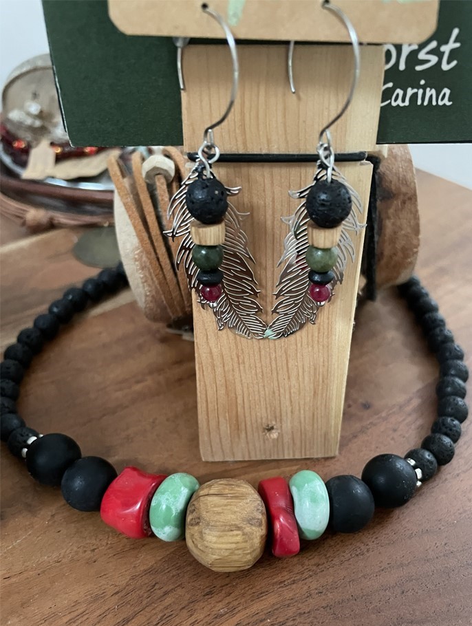 Schmuck mit Kastanienholz