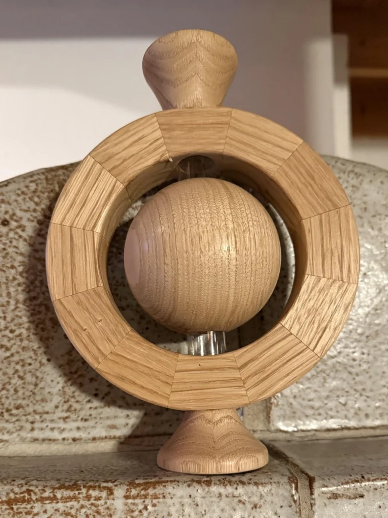 Vase aus Kastanienholz